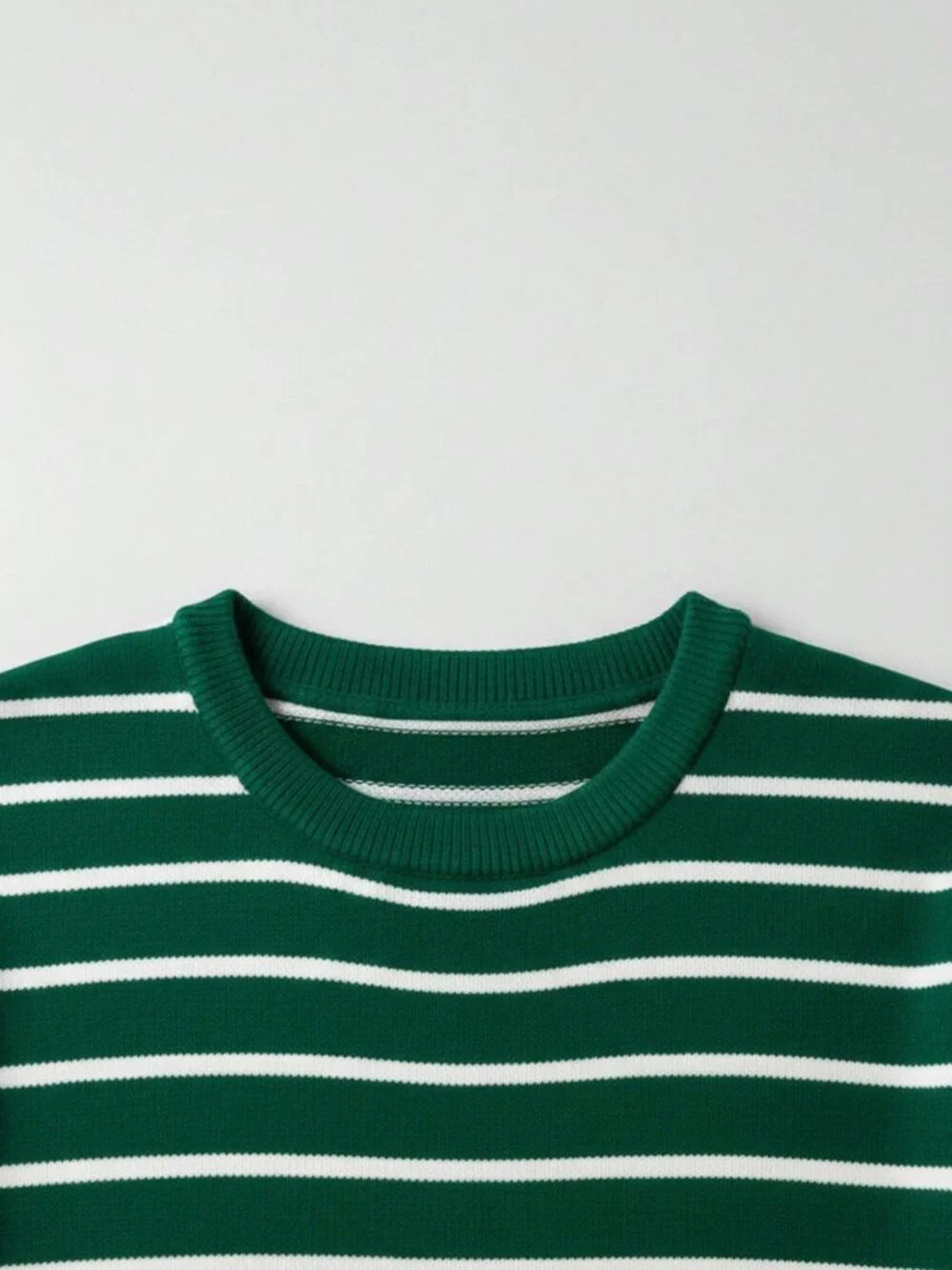 Green Men's Regular Fit Striped Crew Neck Knit Sweater
